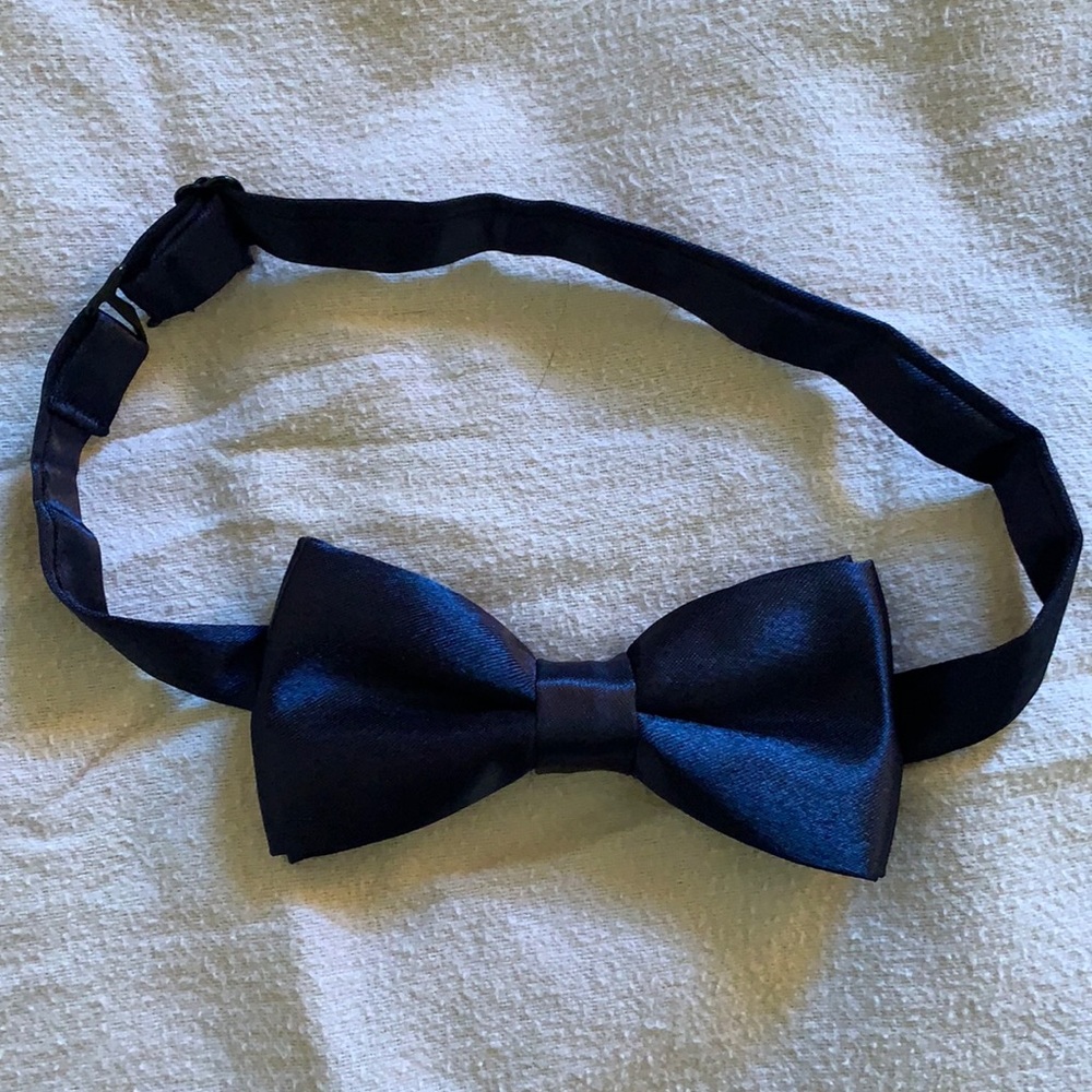 Kids Navy Blue Bow Tie